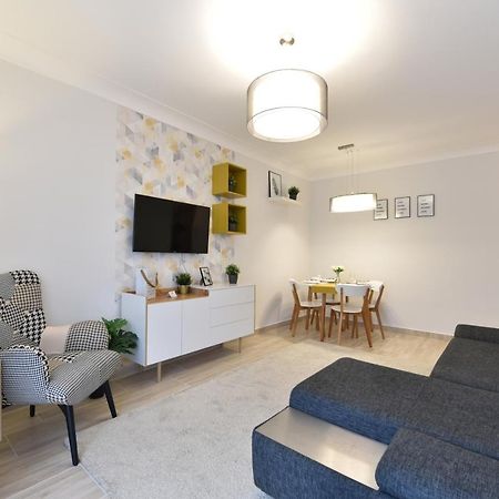 Kiralykut 1 Apartman - Ingyen Parkolas, Bicajok, Ac Székesfehérvár Exteriér fotografie
